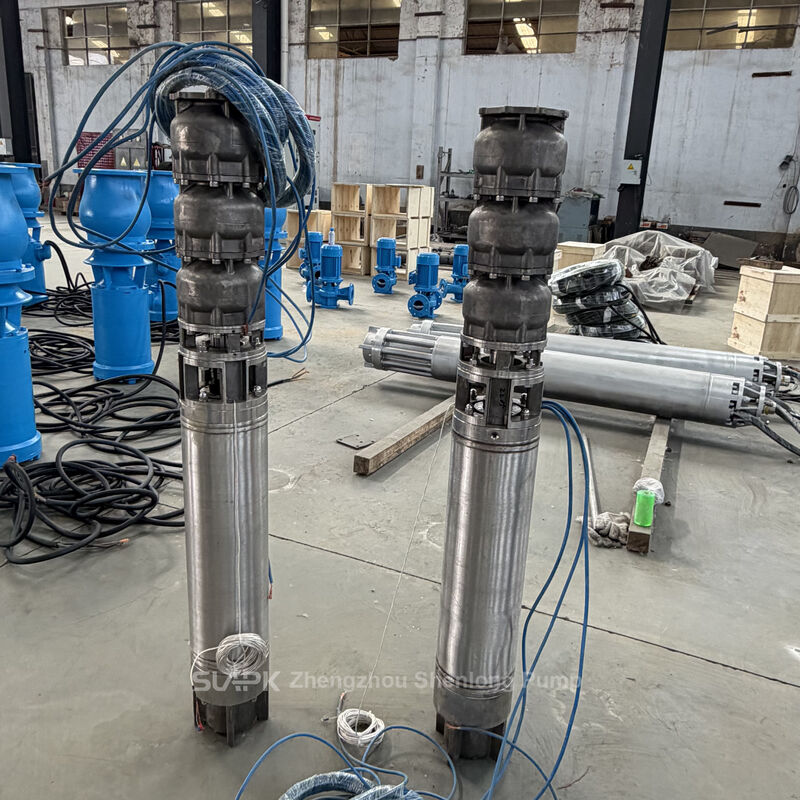 ステンレス鋼製水中井戸ポンプ、流量252 m³/h、揚程170 m、出力185 kW